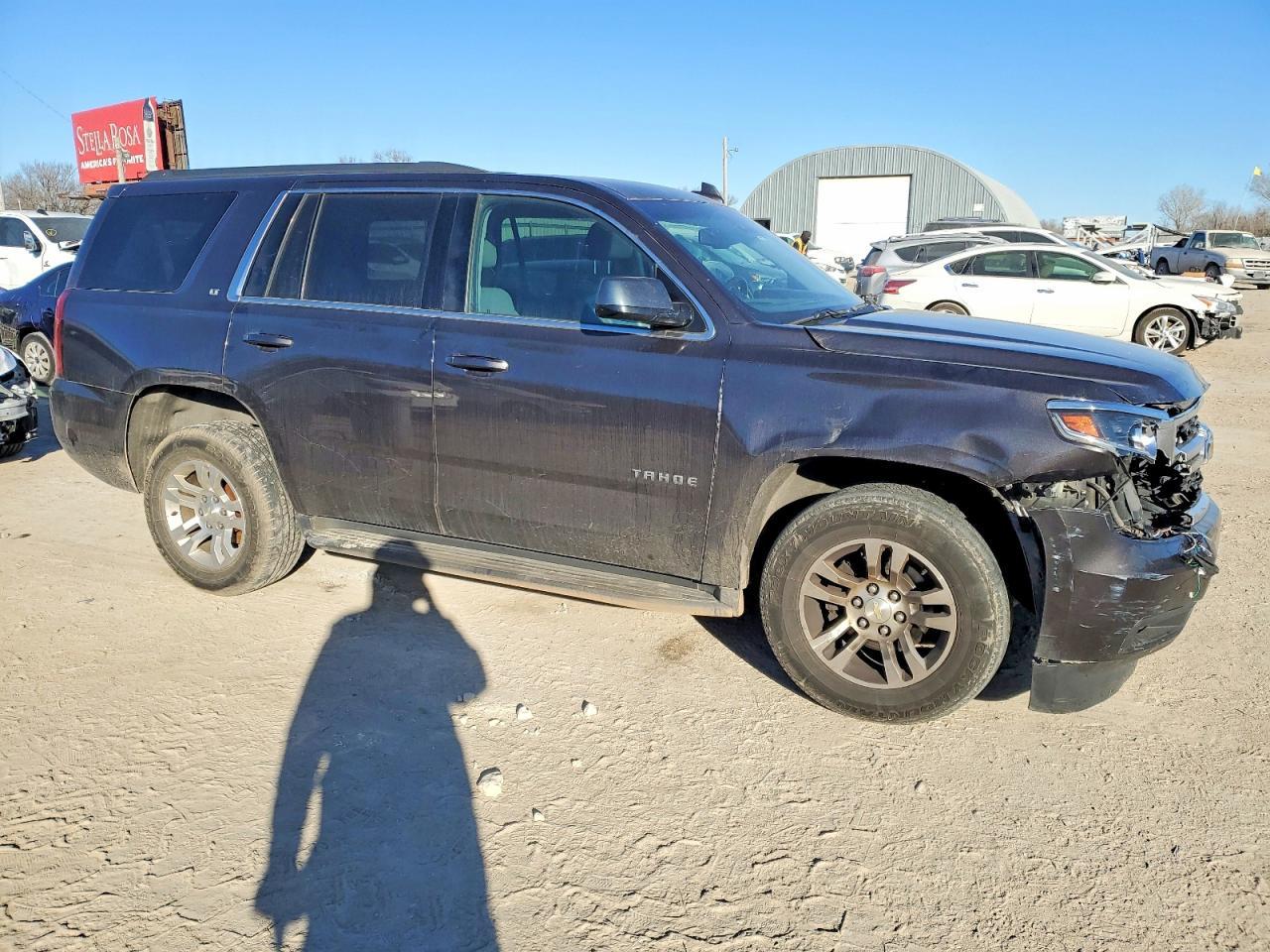 2016 CHEVROLET Tahoe