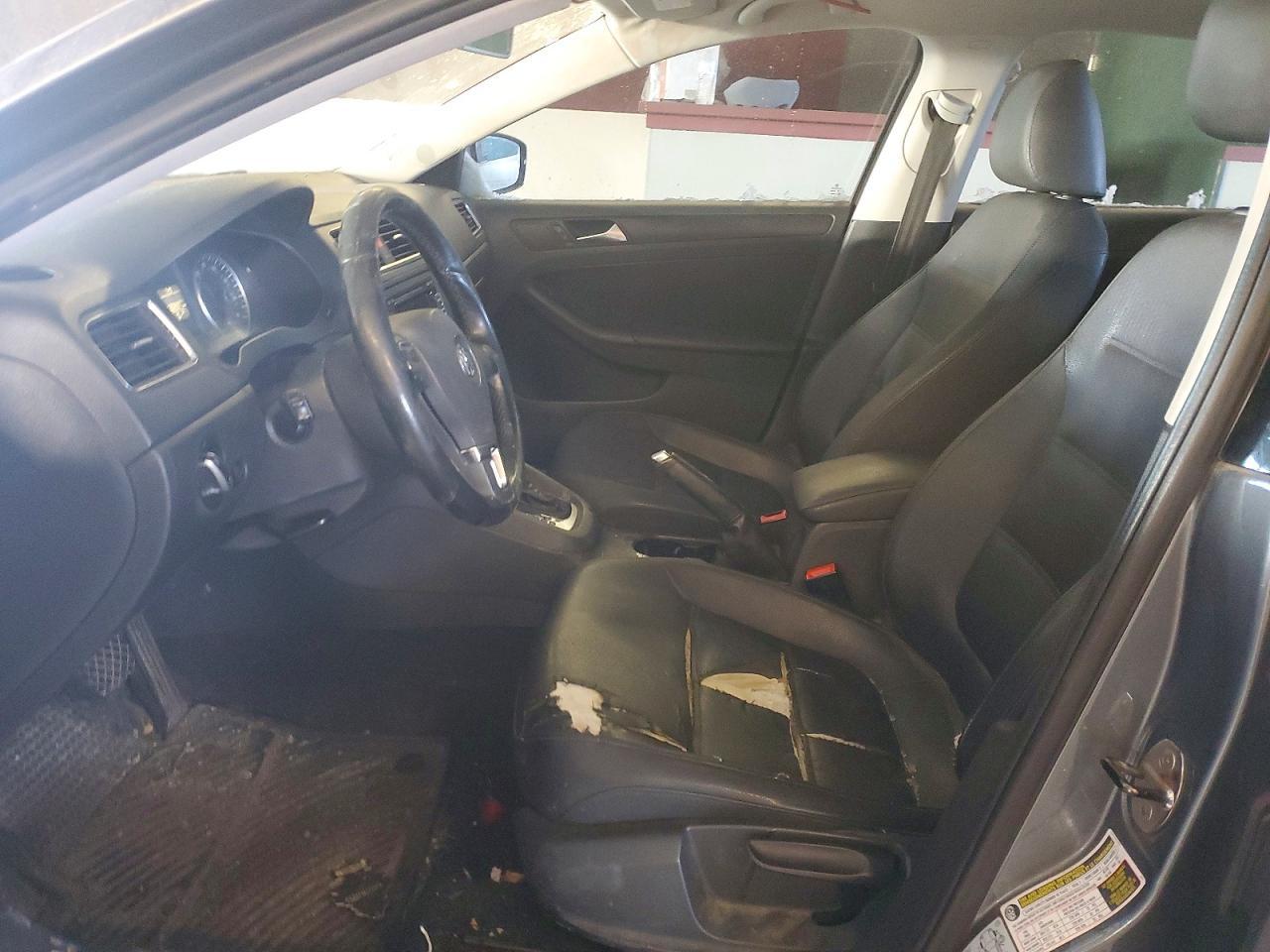 2012 VOLKSWAGEN JETTA