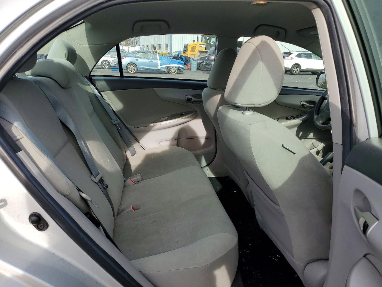 2013 TOYOTA COROLLA