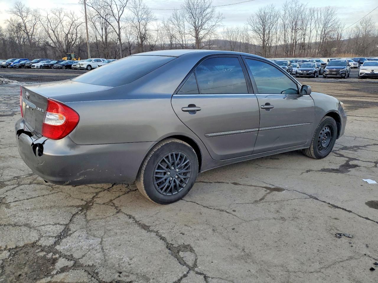2002 TOYOTA CAMRY