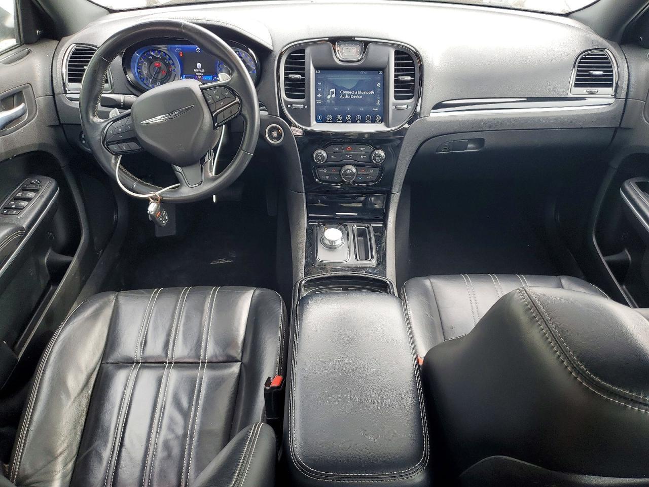 2022 CHRYSLER 300