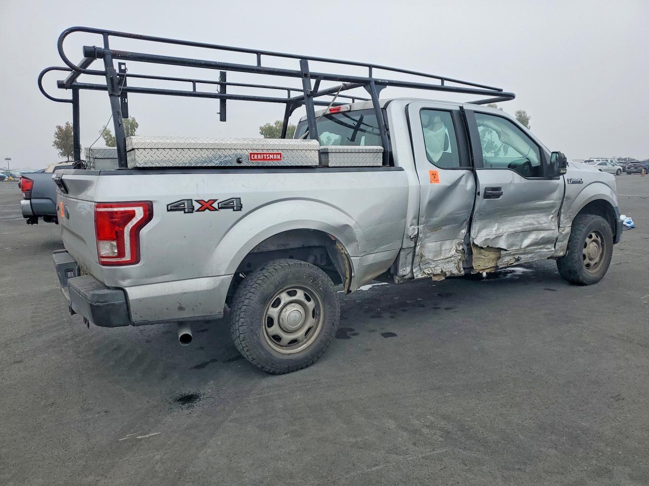 2017 FORD F-150