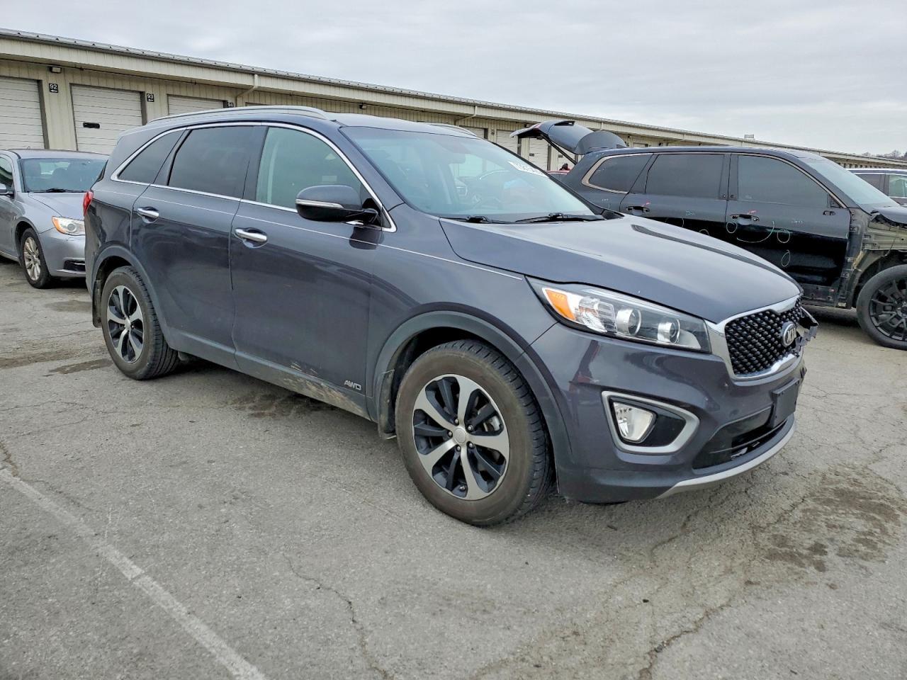 2016 KIA SORENTO