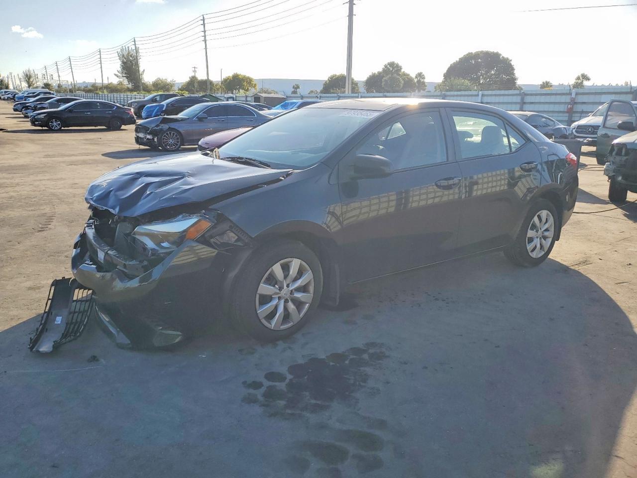 2016 TOYOTA COROLLA