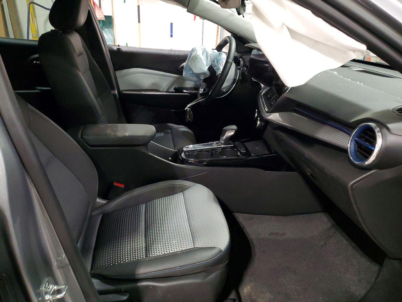 2025 CHEVROLET TRAX