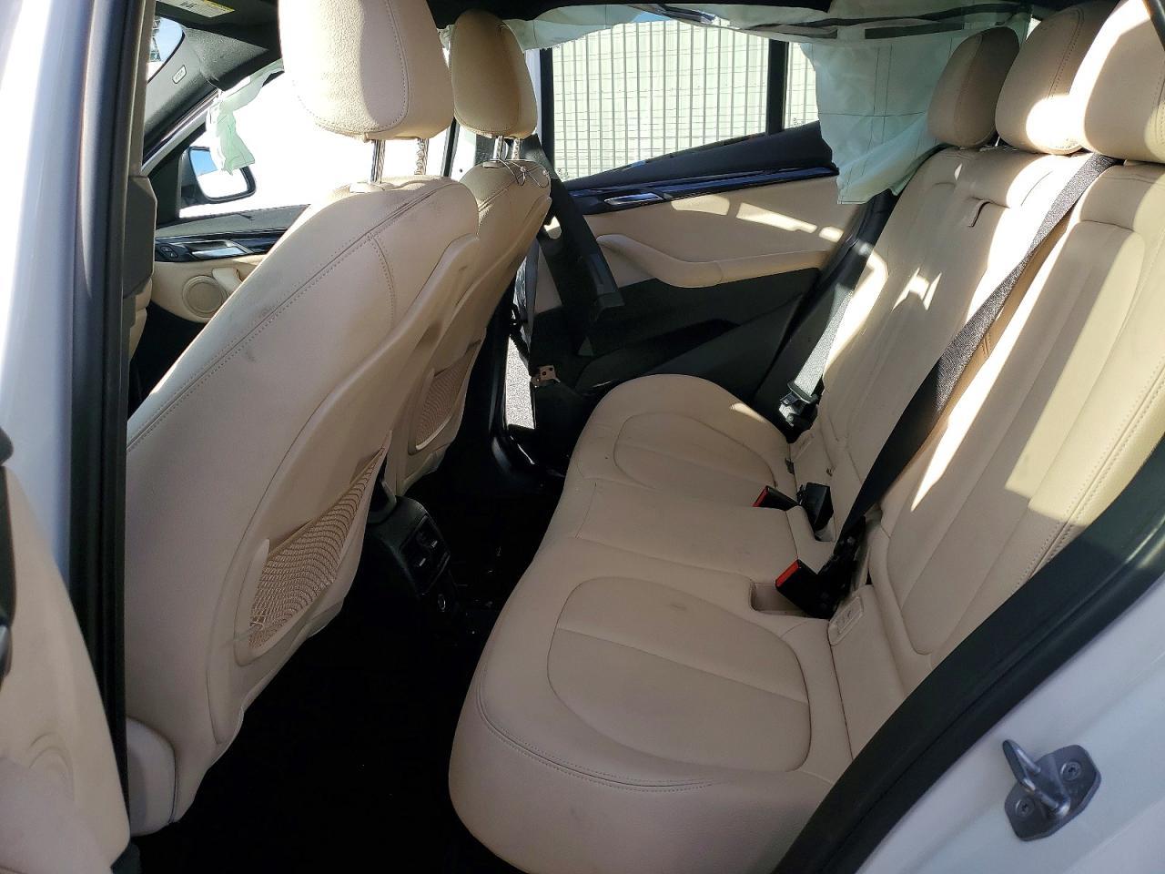 2016 BMW X1