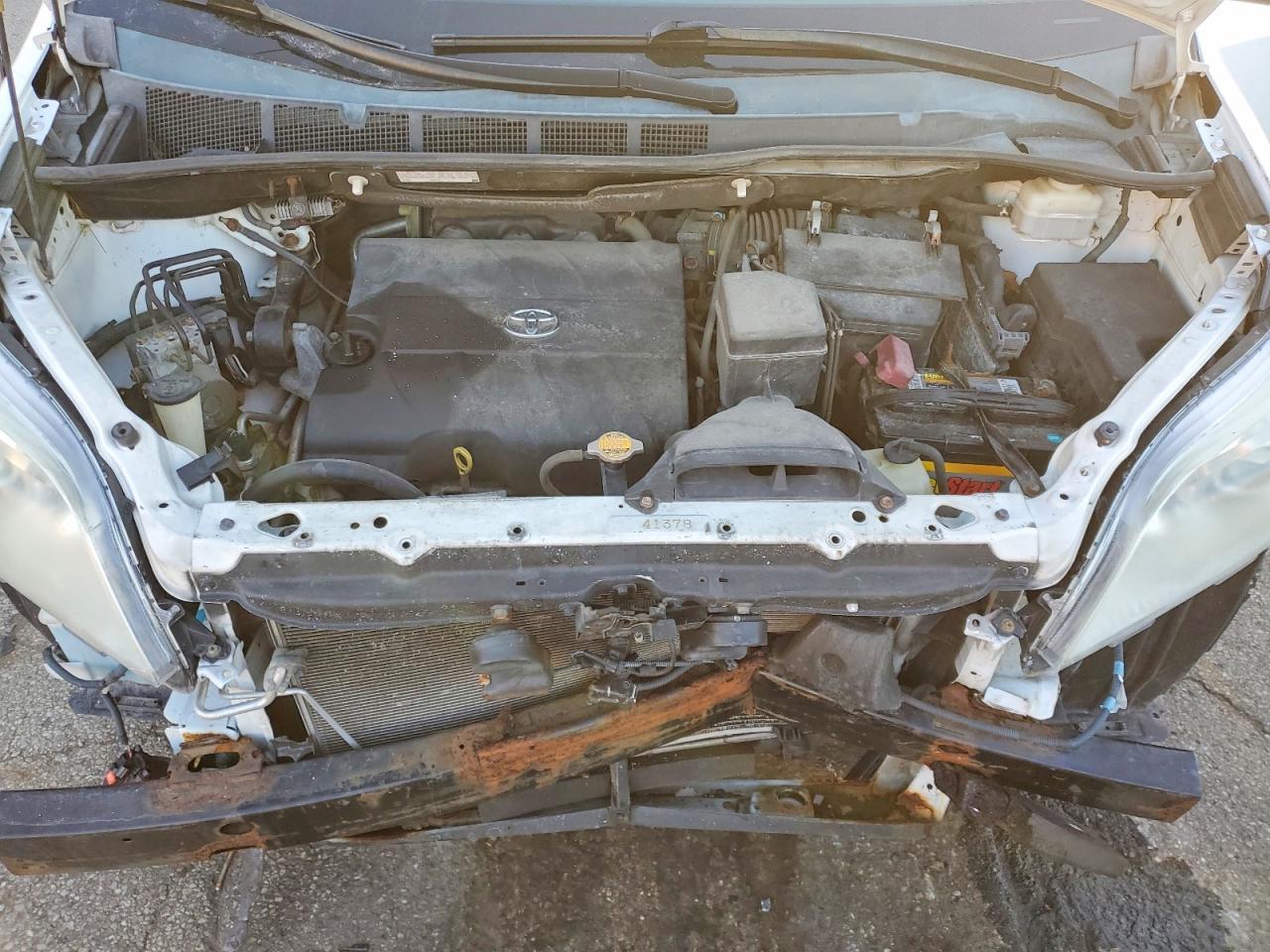 2013 TOYOTA SIENNA