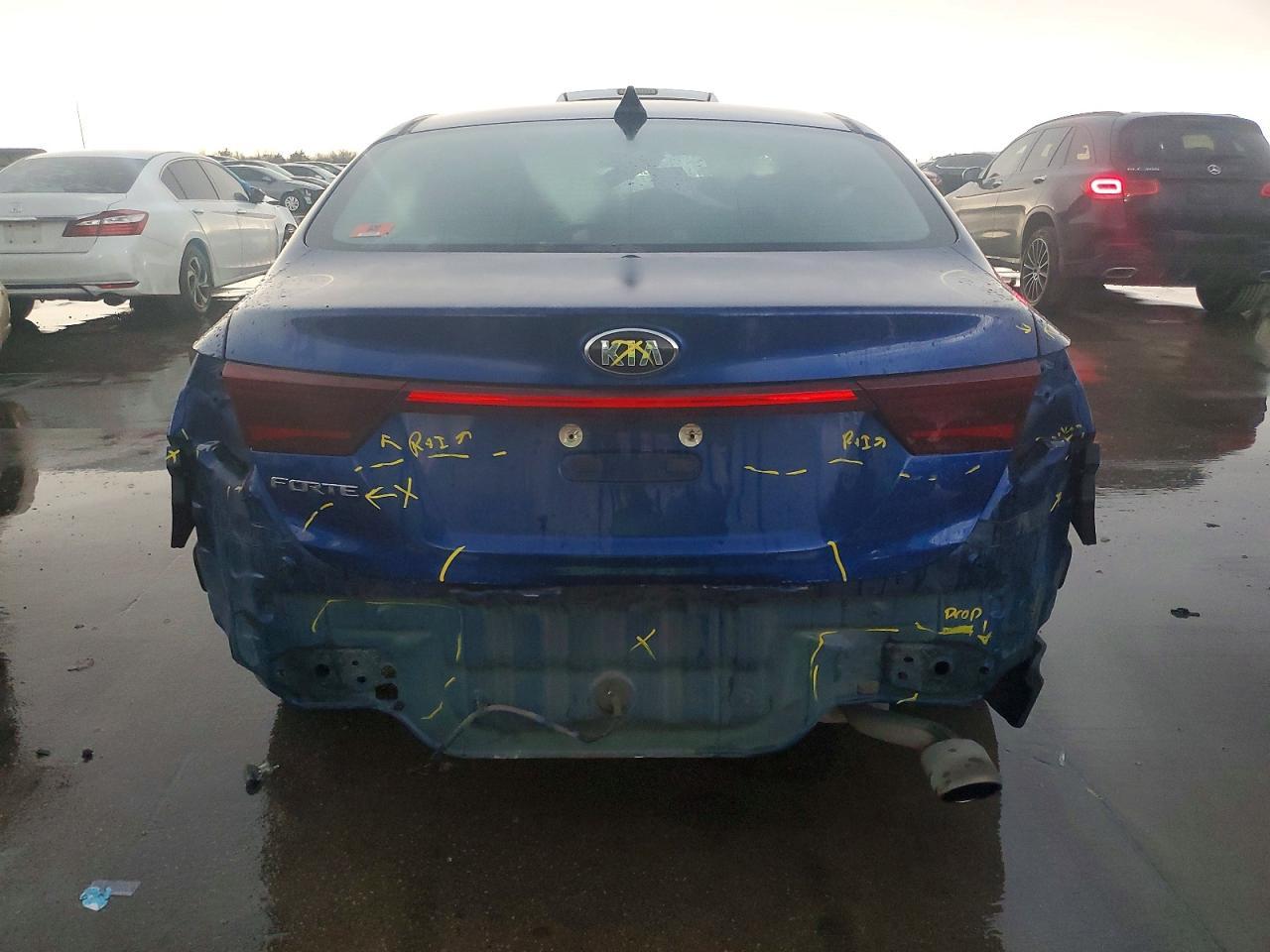 2019 KIA FORTE