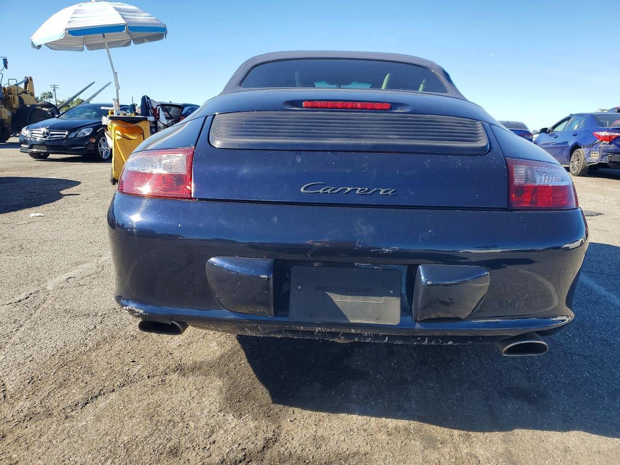 2003 PORSCHE 911