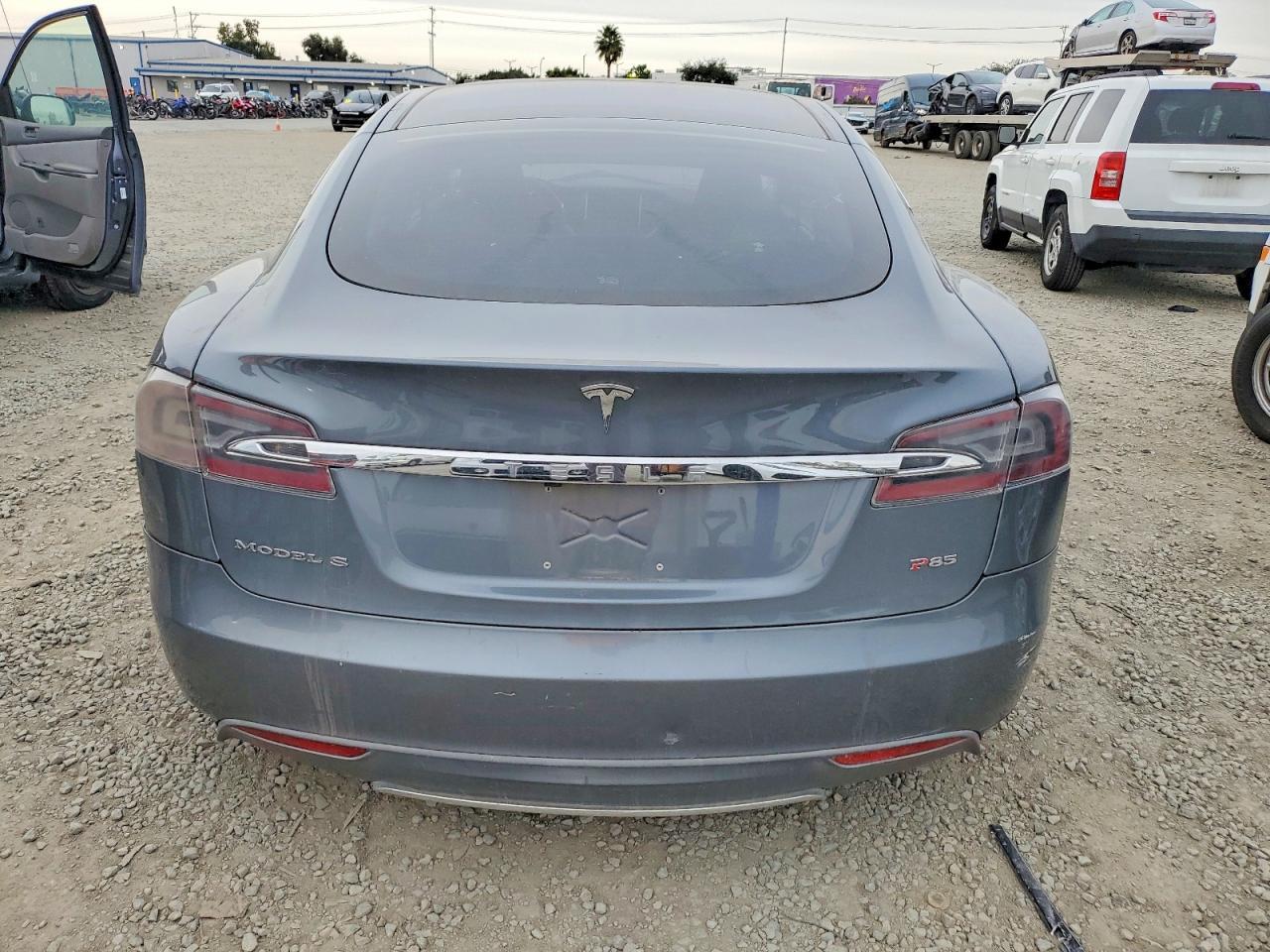 2013 TESLA MODEL S