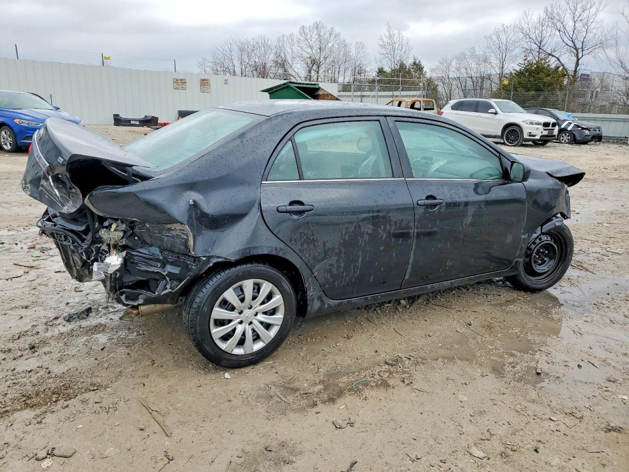2013 TOYOTA COROLLA