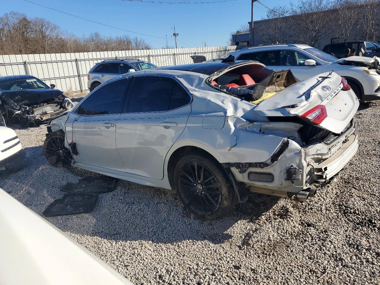 2022 TOYOTA CAMRY