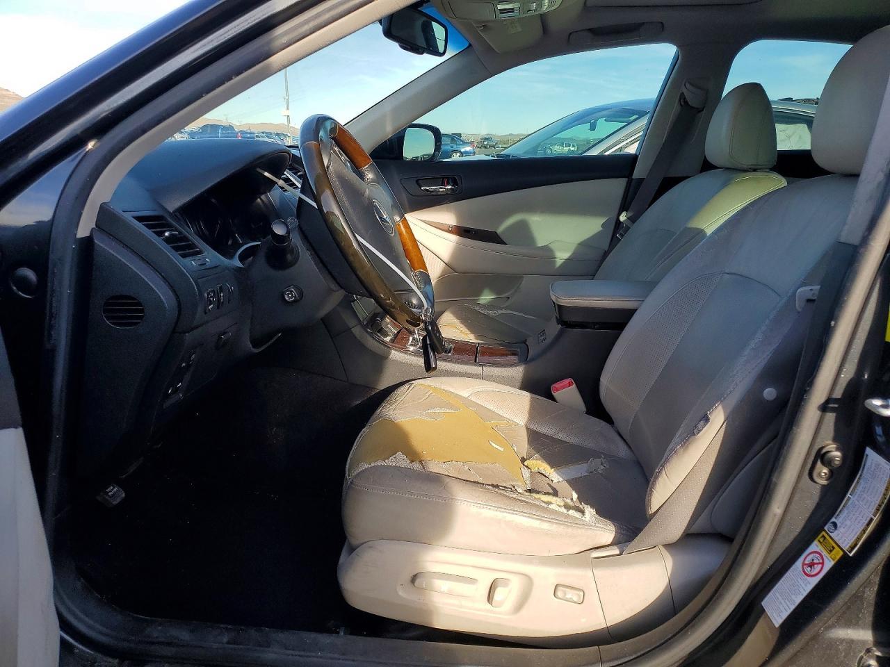 2011 LEXUS ES 350