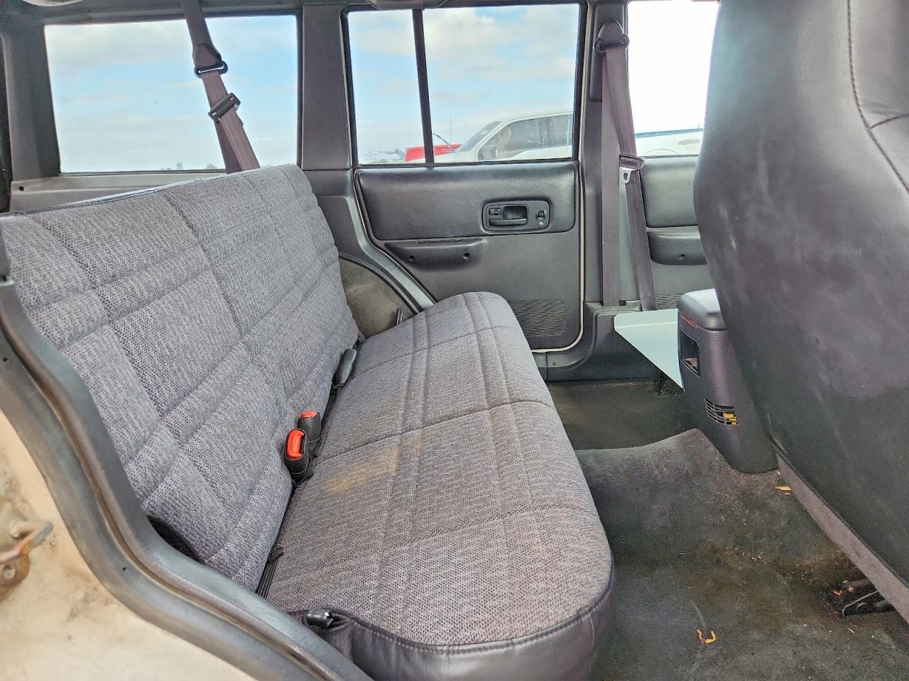 2000 JEEP CHEROKEE