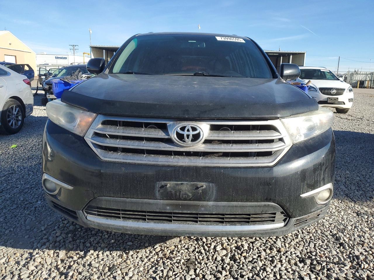 2013 TOYOTA HIGHLANDER