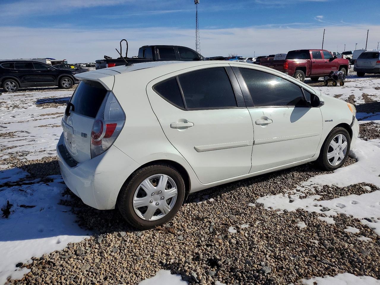 2012 TOYOTA Prius c