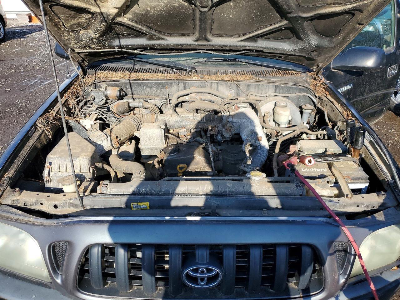 2004 TOYOTA TACOMA