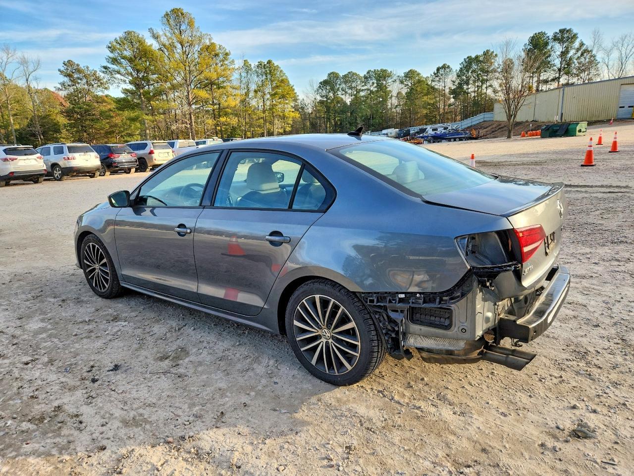 2016 VOLKSWAGEN JETTA