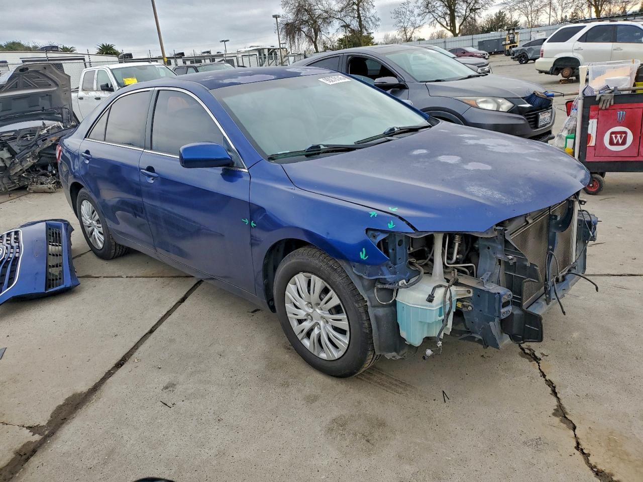 2011 TOYOTA CAMRY