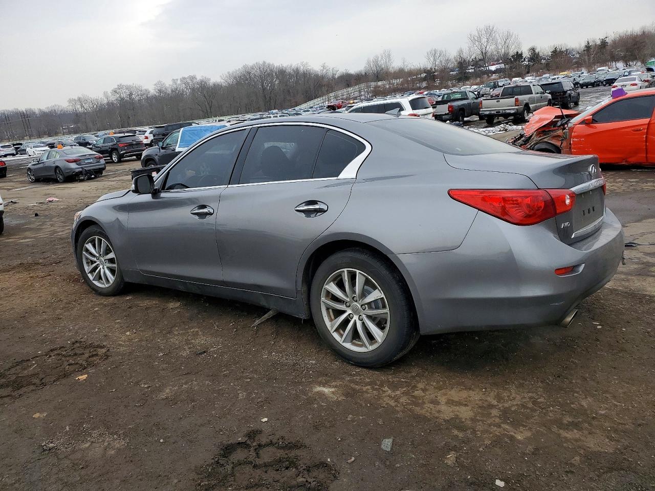 2017 INFINITI Q50