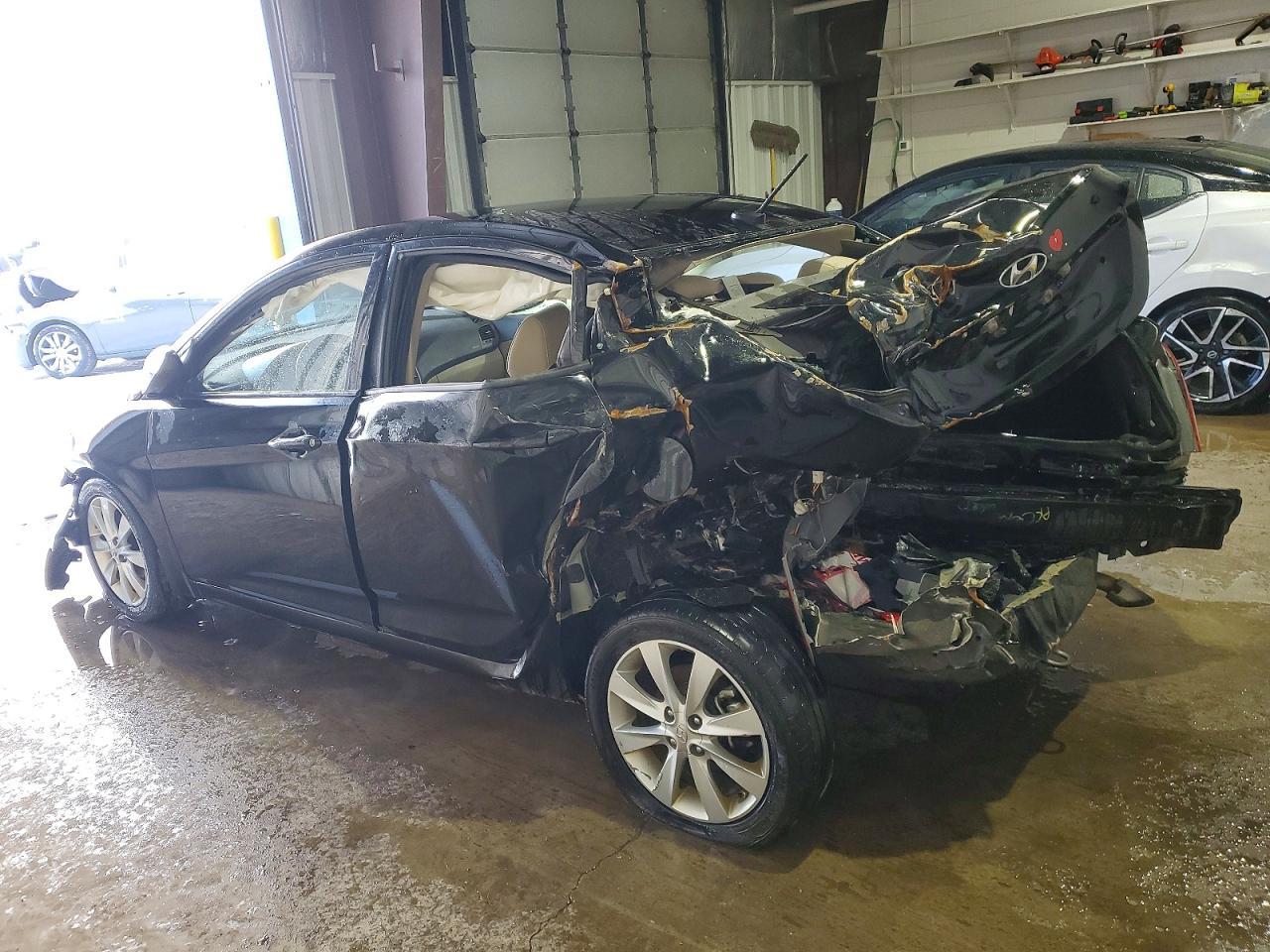 2012 HYUNDAI ACCENT