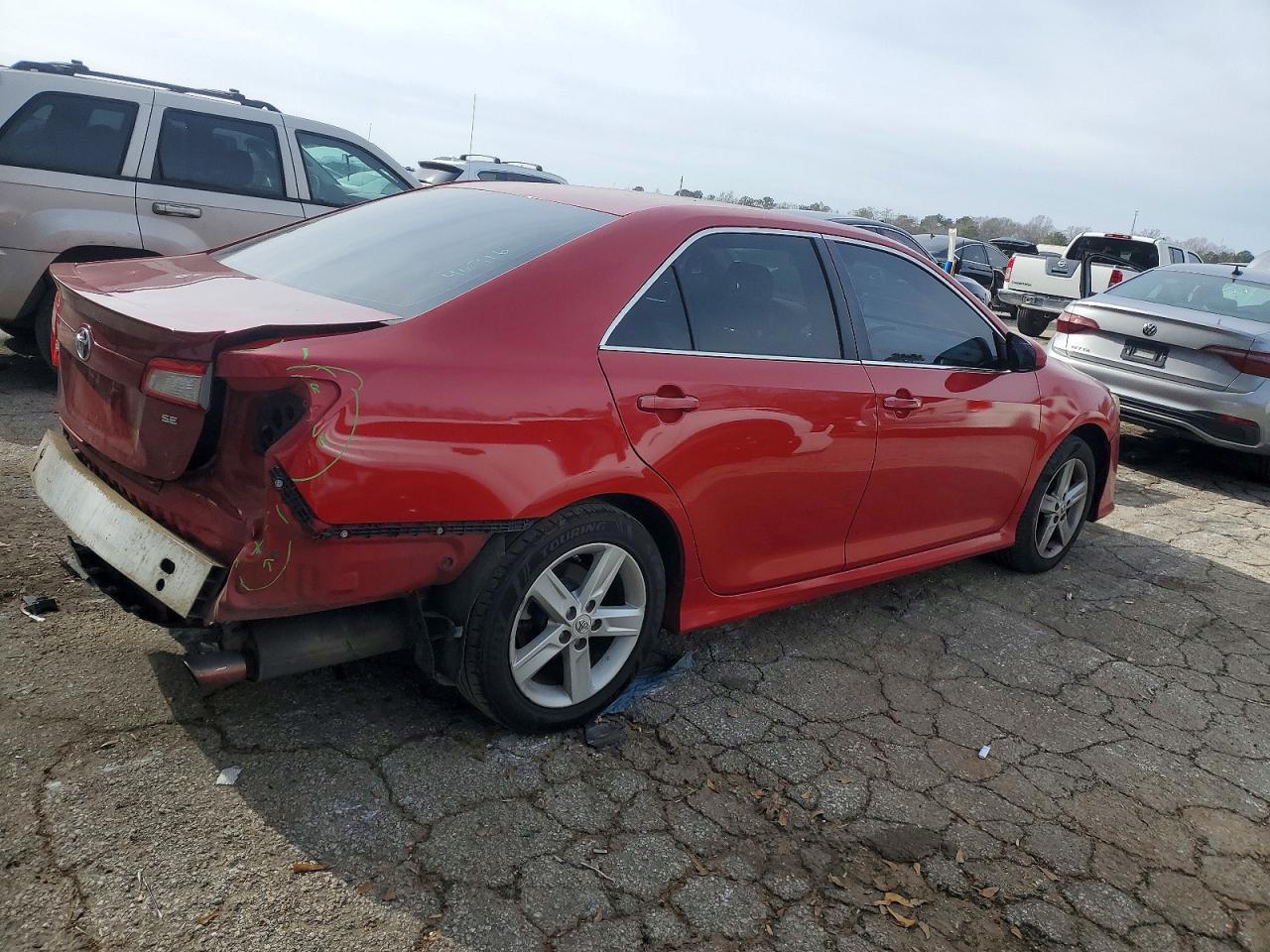 2012 TOYOTA CAMRY
