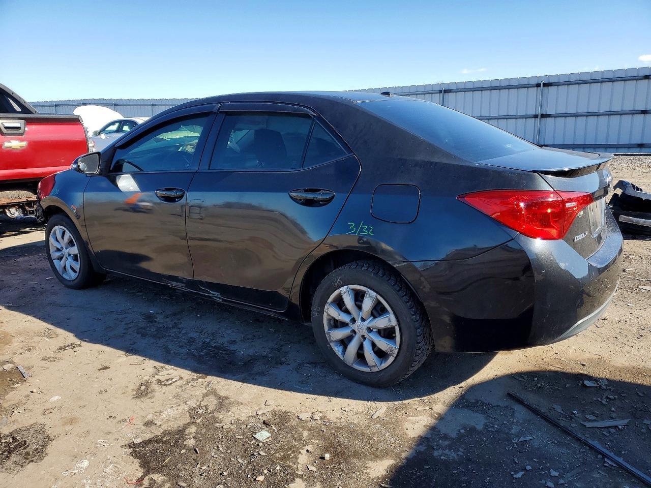 2017 TOYOTA COROLLA