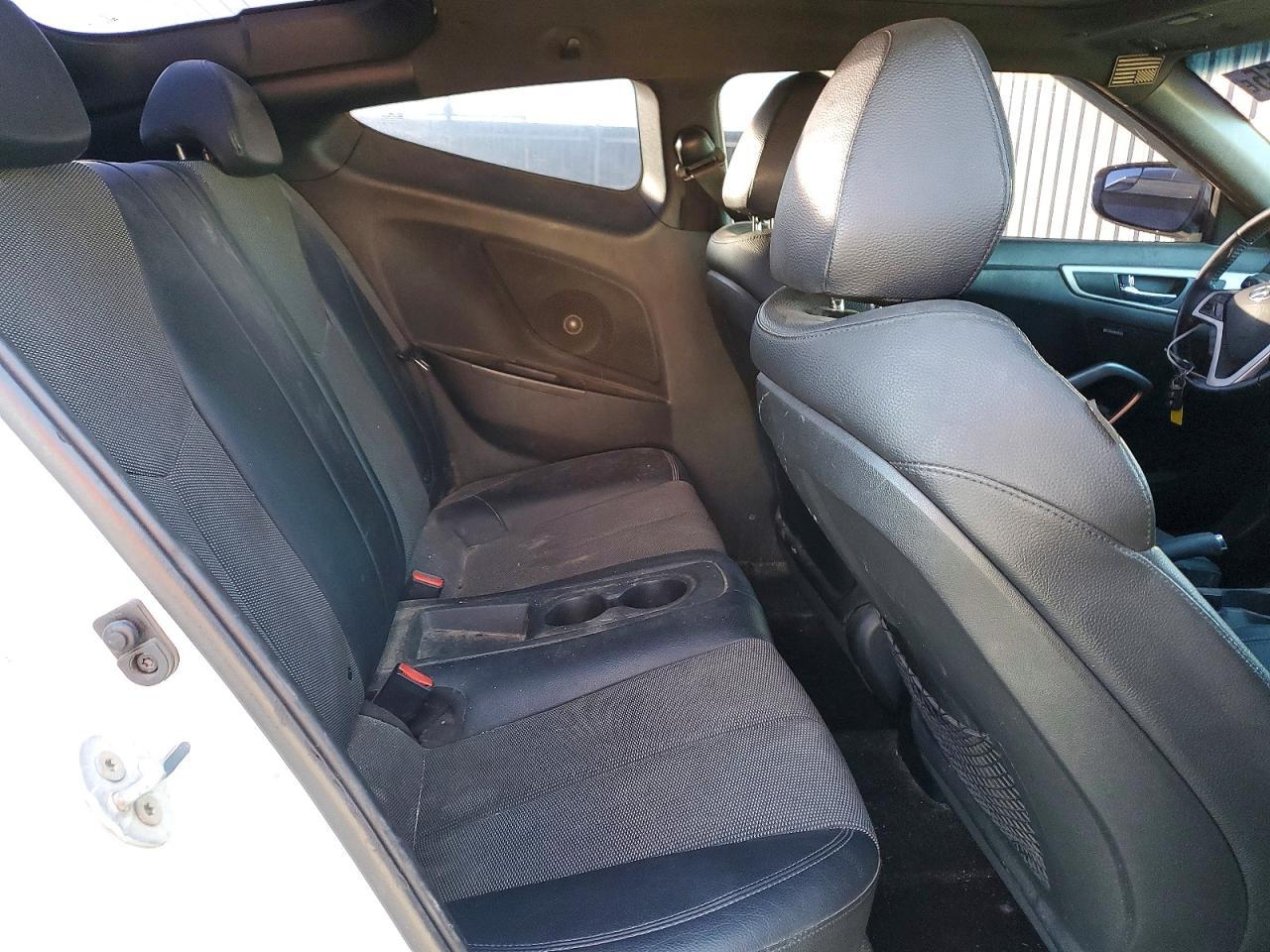 2016 HYUNDAI VELOSTER