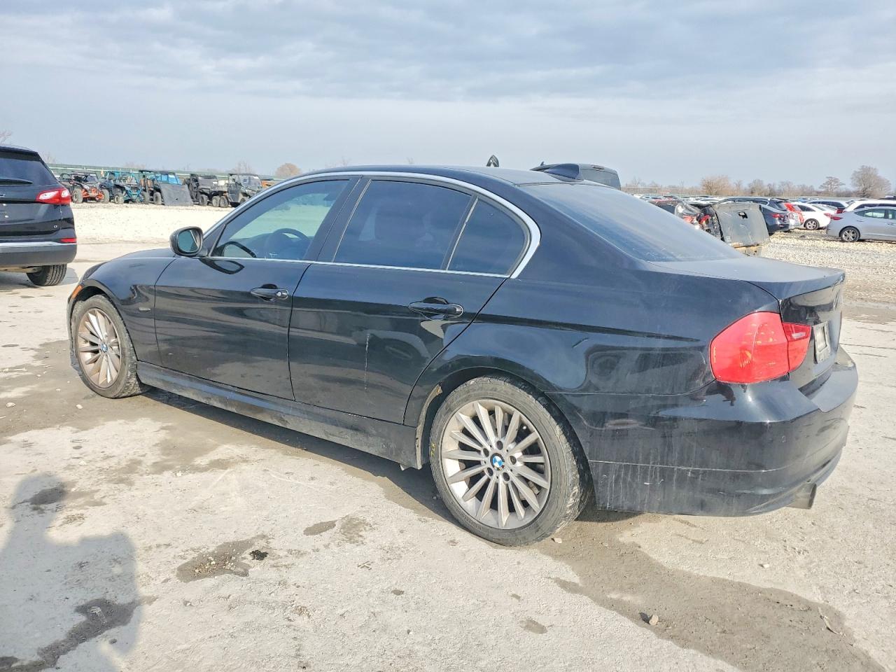 2011 BMW 3 SERIES