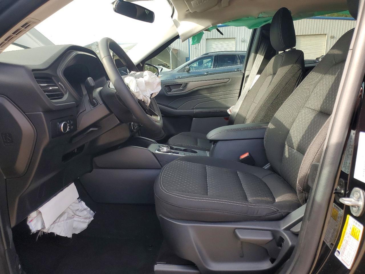2025 FORD ESCAPE