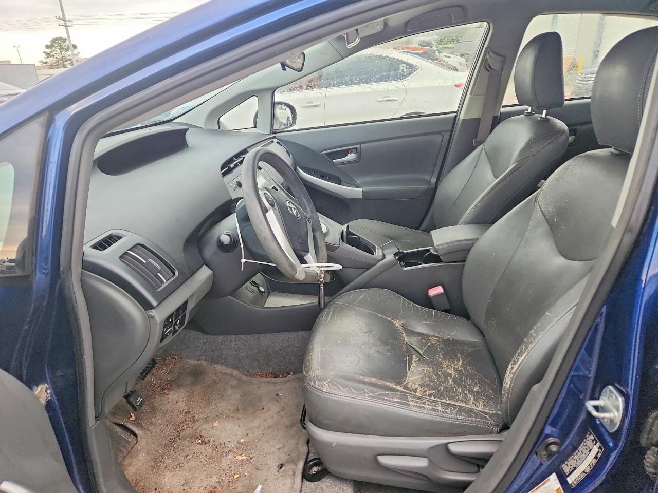 2011 TOYOTA PRIUS