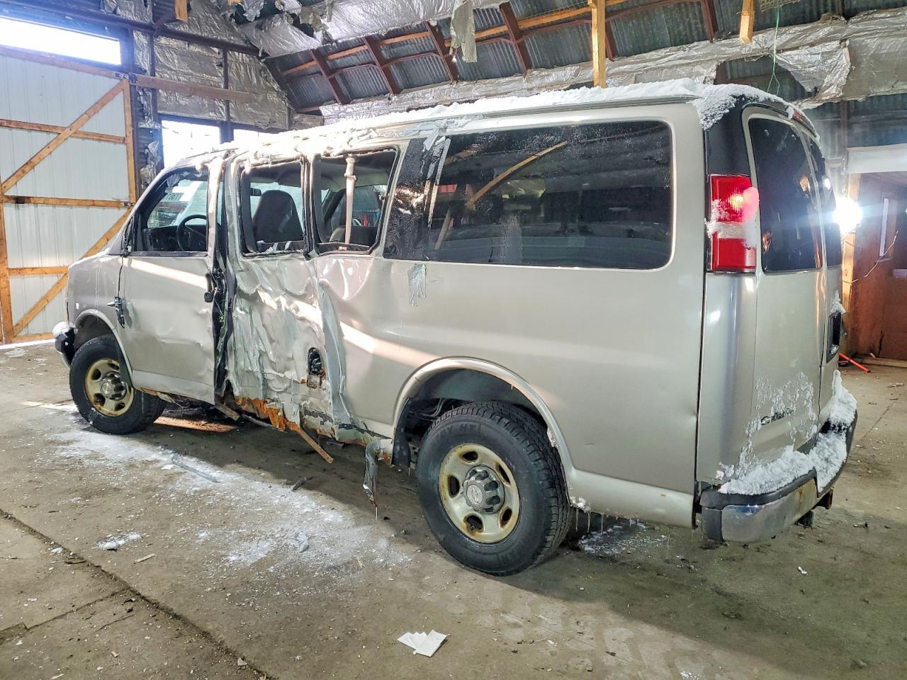 2008 CHEVROLET EXPRESS 2500