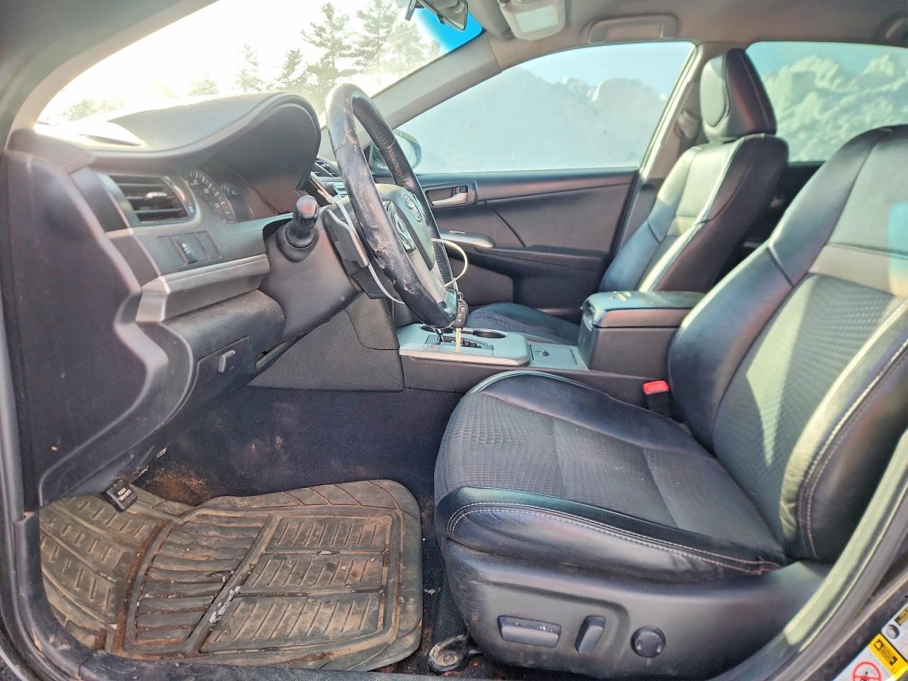 2014 TOYOTA CAMRY