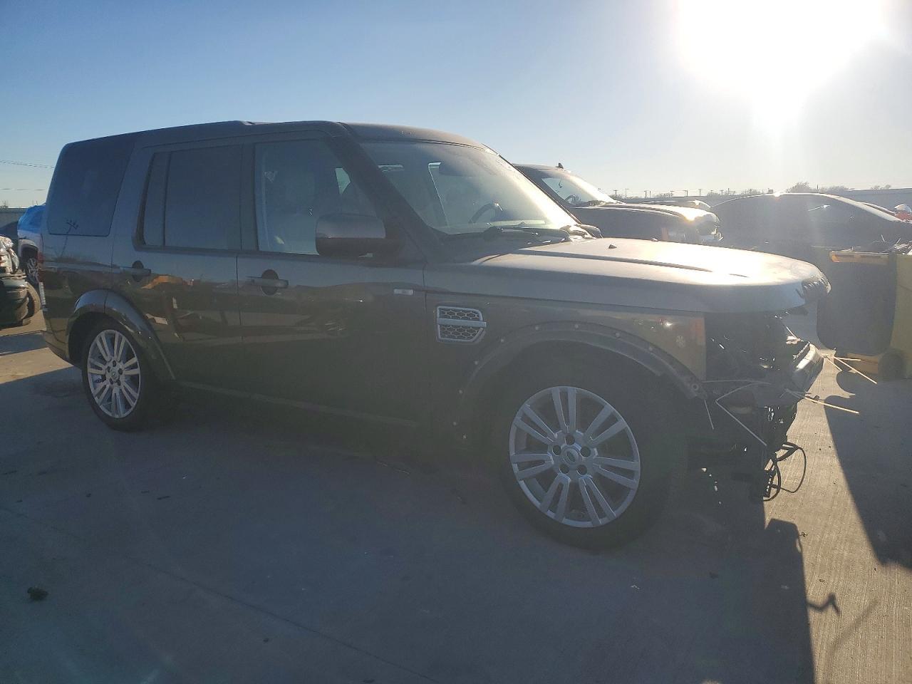 2011 LAND ROVER LR4