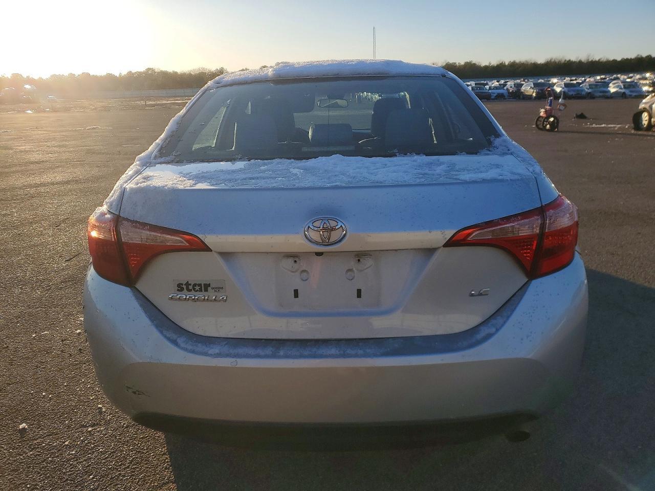 2018 TOYOTA COROLLA