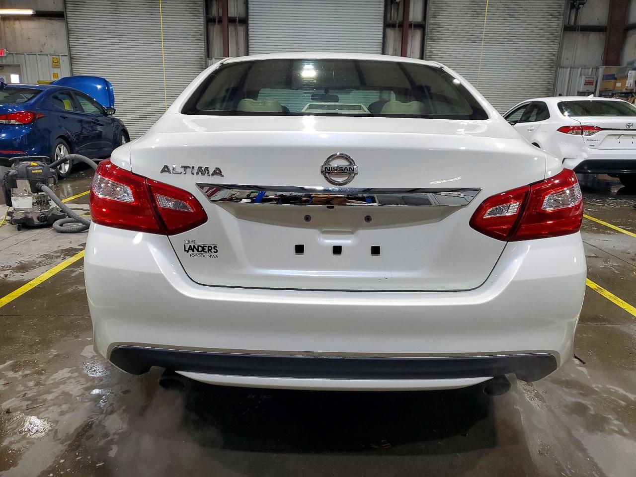 2016 NISSAN ALTIMA