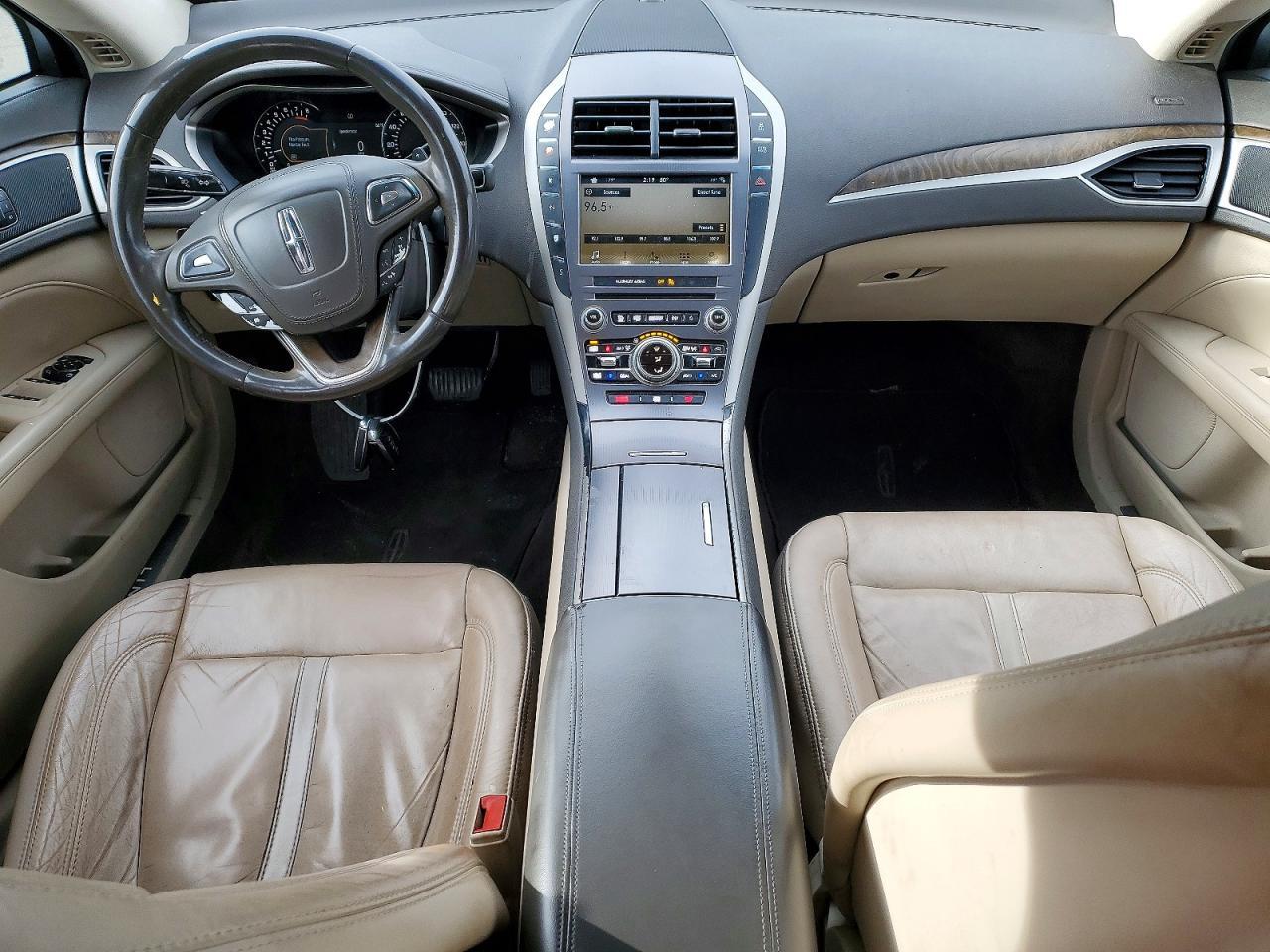 2017 LINCOLN MKZ