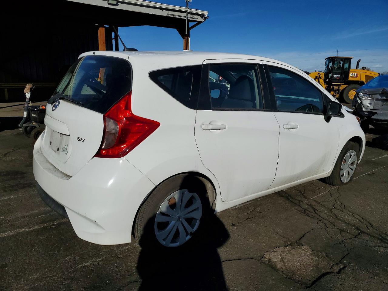 2017 NISSAN Versa Note