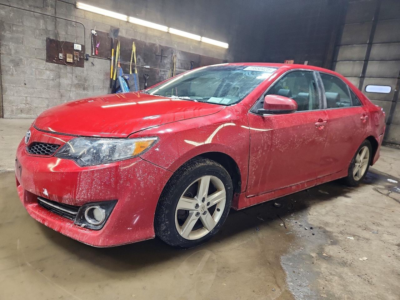 2012 TOYOTA CAMRY