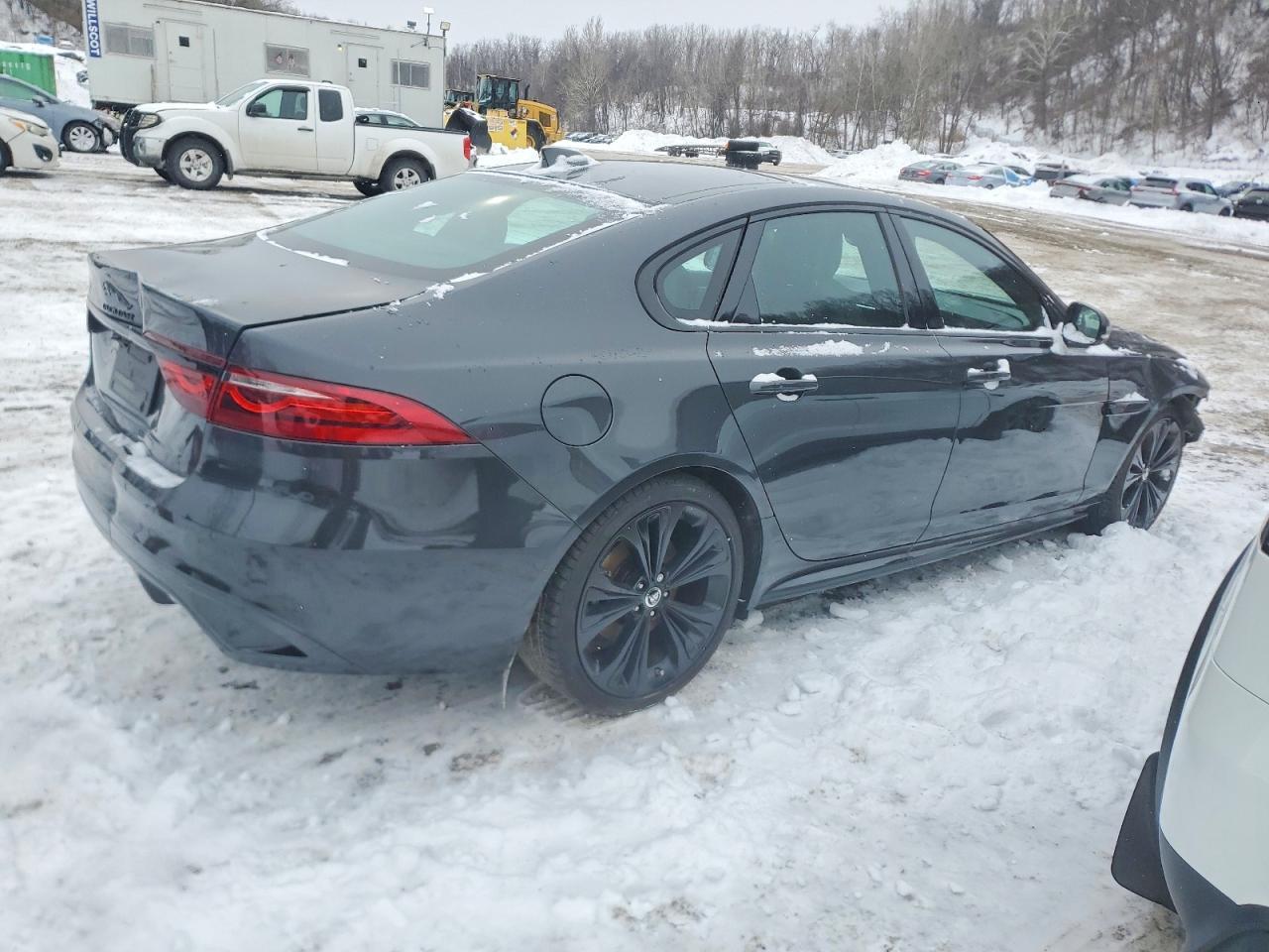2024 JAGUAR XF