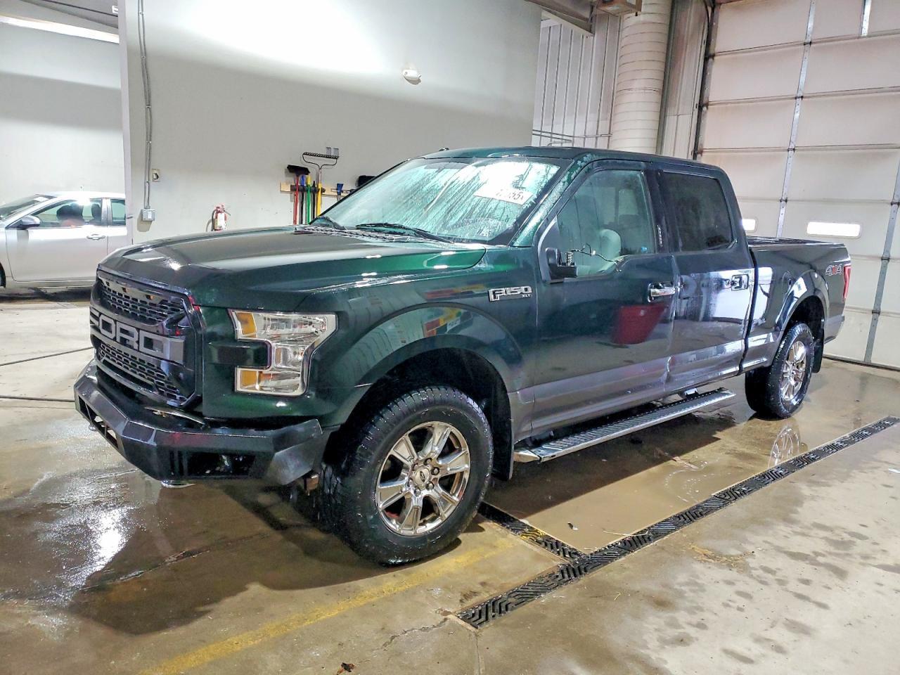 2015 FORD F-150