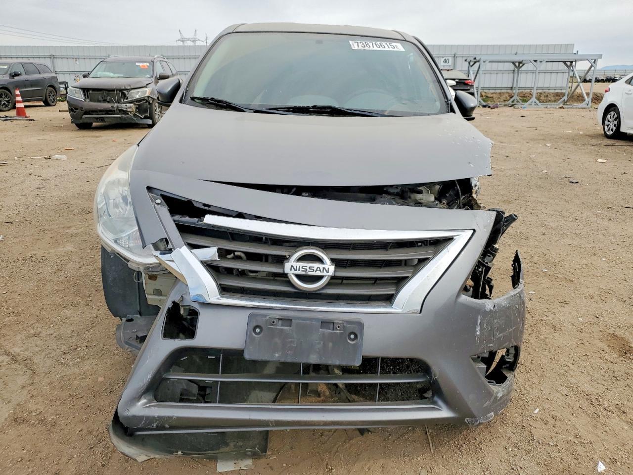 2019 NISSAN VERSA