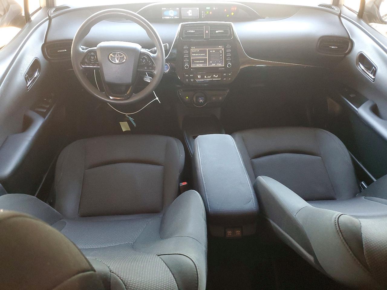 2022 TOYOTA PRIUS