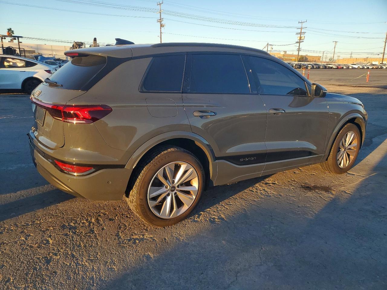 2025 AUDI Q6 e-tron