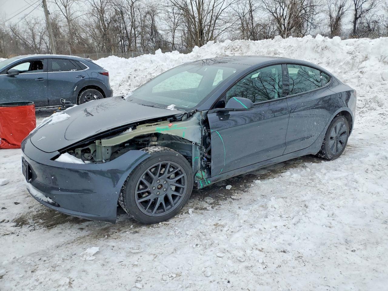 2025 TESLA MODEL 3