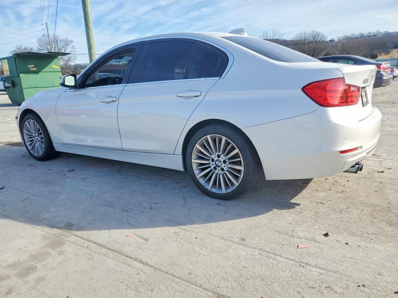 2013 BMW 3 SERIES