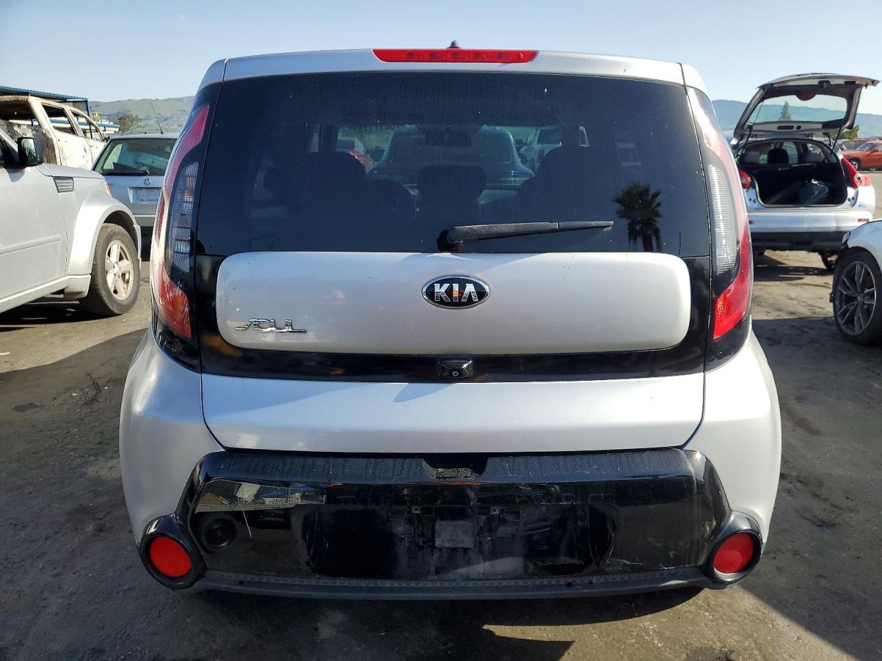 2016 KIA SOUL