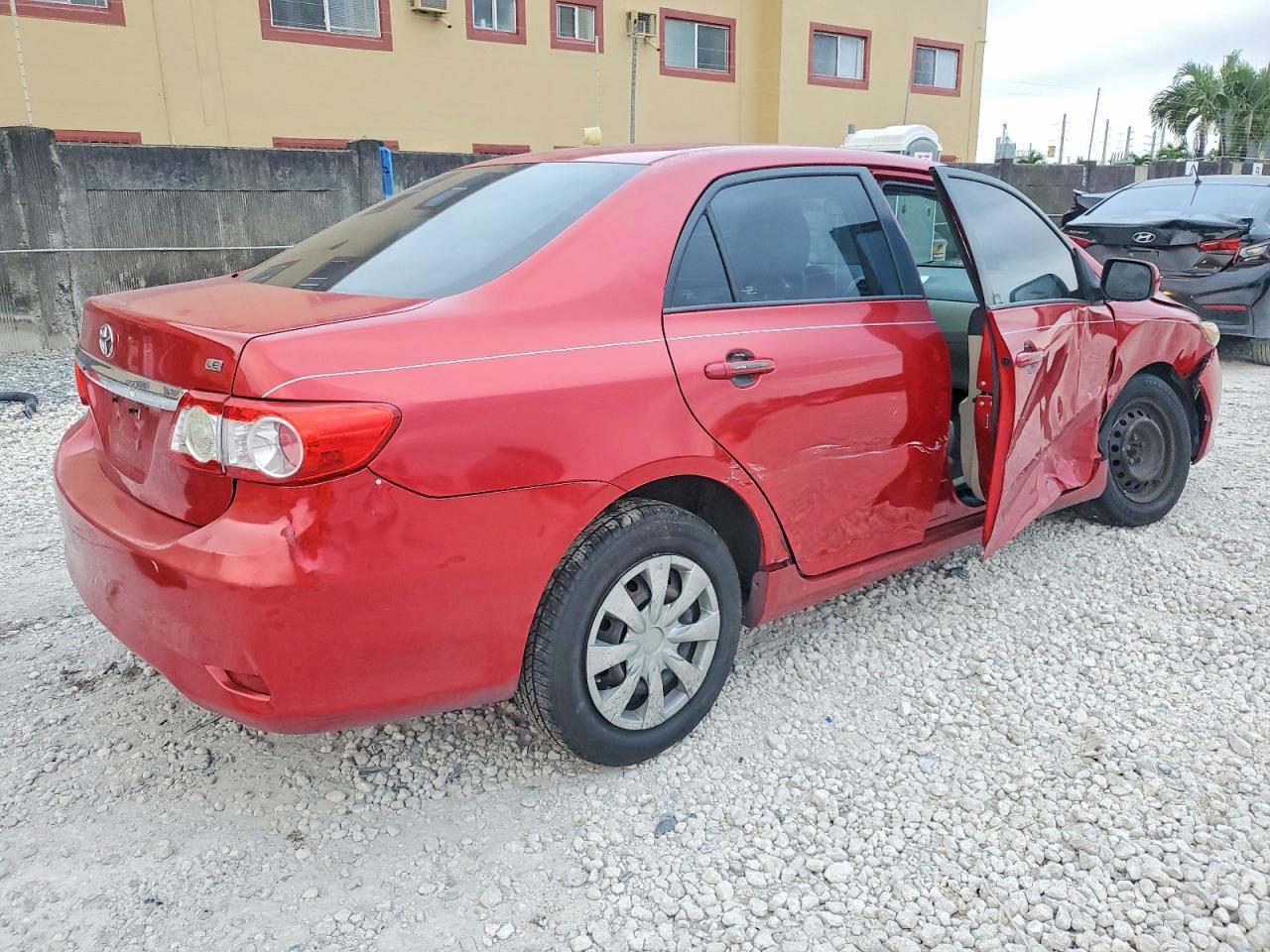 2011 TOYOTA COROLLA