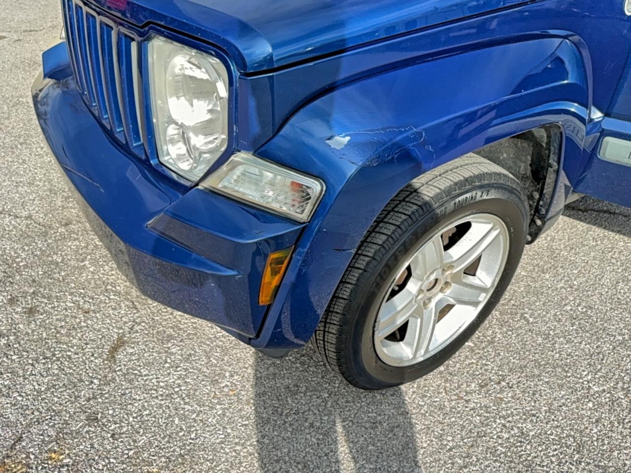 2010 JEEP Liberty