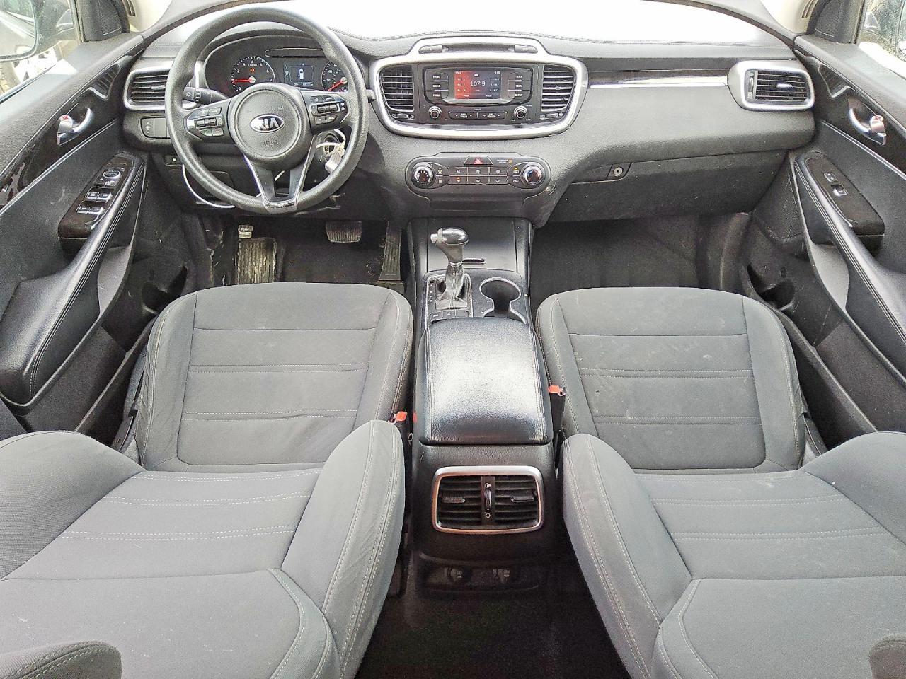 2016 KIA SORENTO